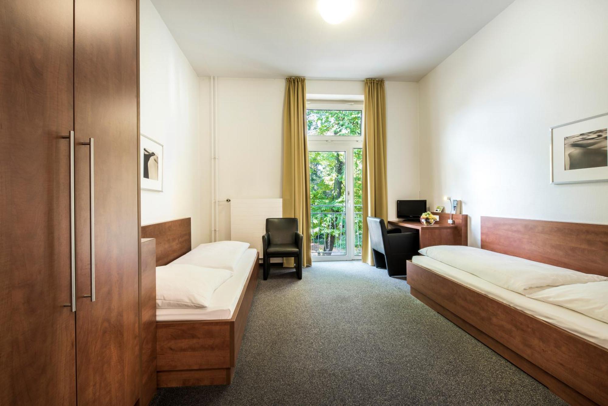Cjd Bonn Castell Hotel Kamer foto