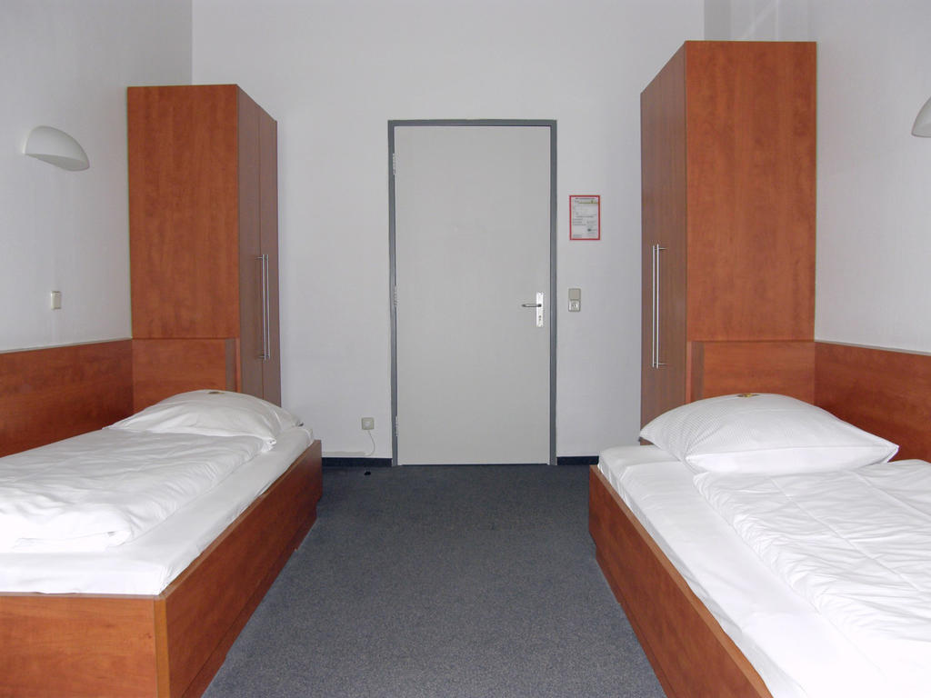 Cjd Bonn Castell Hotel Kamer foto
